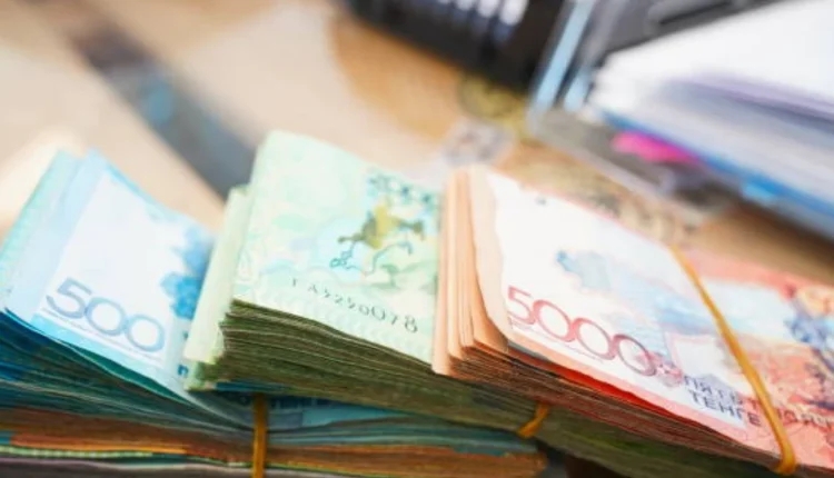 Елімізде зейнеткерлерге заңды өтемақы төленді
